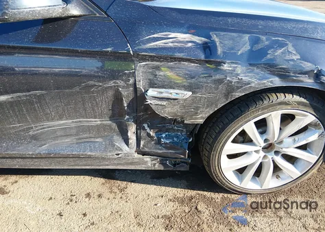 2011 BMW 535I xDrive z USA, uszkodzony, nr VIN WBAFU7C57BC872026